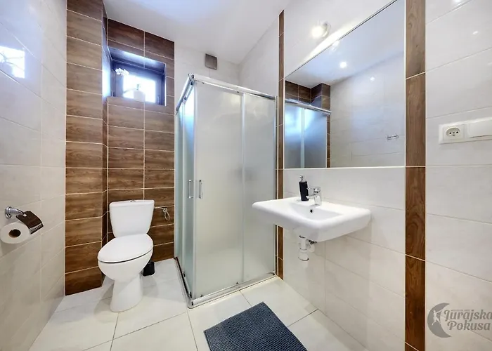 Jurajska Pokusa 3* קרושיצה