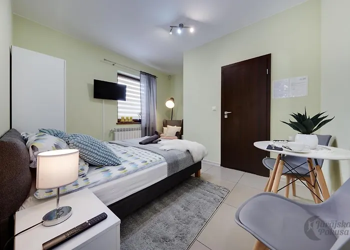 Jurajska Pokusa 3* קרושיצה