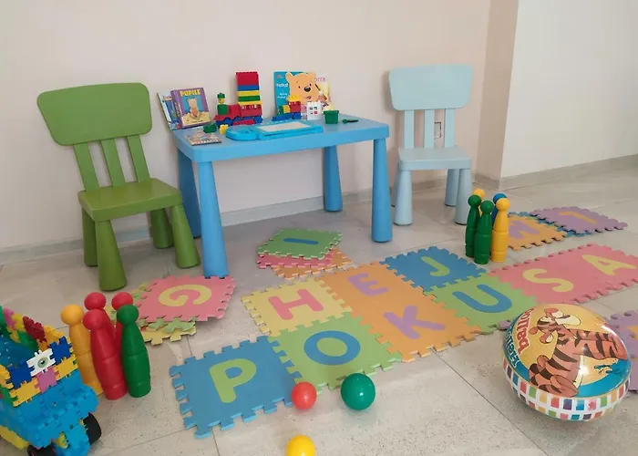 Jurajska Pokusa בית הארחה